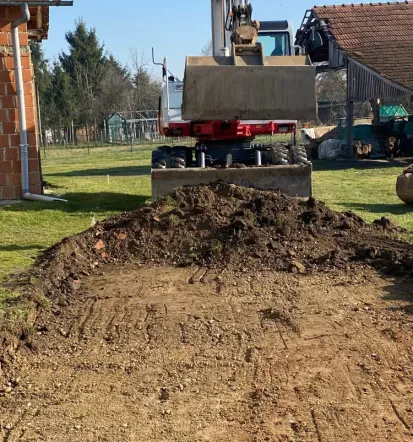 Izkop za vodovod v Pomurju