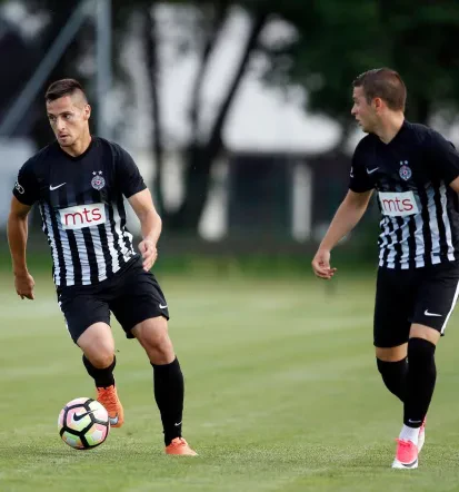 Namestitev in organizacija športnih priprav za klube Slovenija