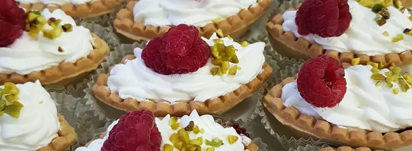 Unikatne torte po naročilu, domače testenine, Domžale