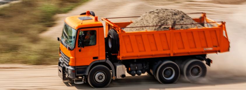 Kiper in hiab prevozi Ljubljana