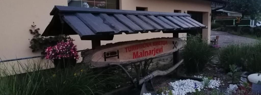 Domačija Malnarjevi Prestranek