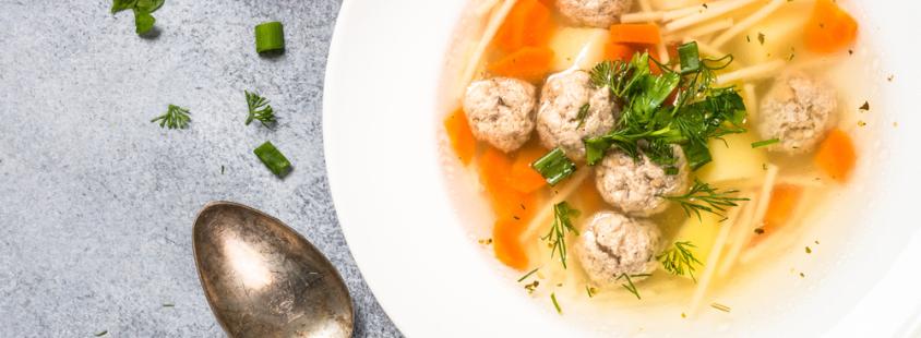 Prostor za zaključene družbe Radomlje