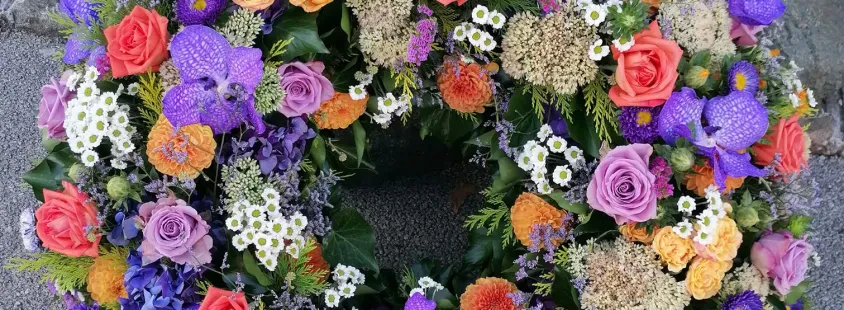 Dostava cvetja in žalnih aranžmajev Ljubljana z okolico