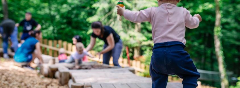 Gibalni razvoj dojenčkov in otrok Ljubljana, Slovenija
