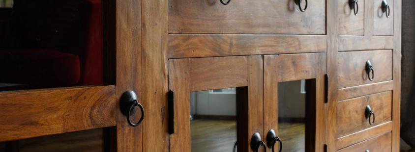 Masivno pohištvo po naročilu Dolenjska