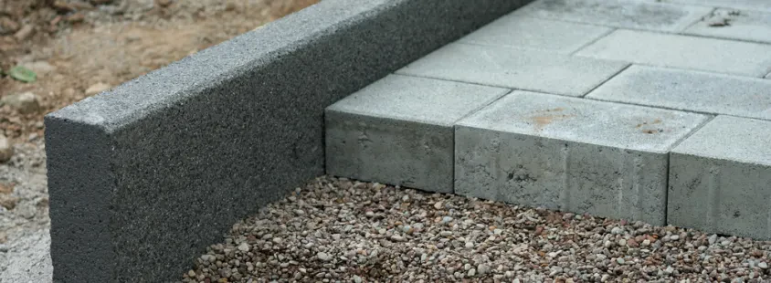 Betoniranje poti, dovozov, teras Gorenjska