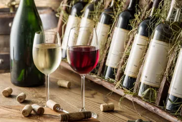 Kakovostno vino, ki vsak večer spremeni v trenutek pristnega užitka