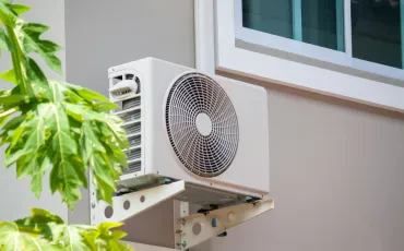 Katero klimatsko napravo izbrati – klasično ali prenosno?